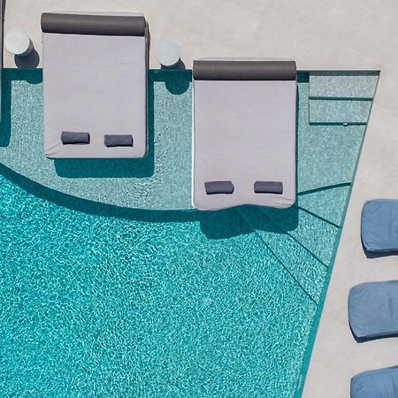 Cuore Santo Suites Fira  Exteriör bild