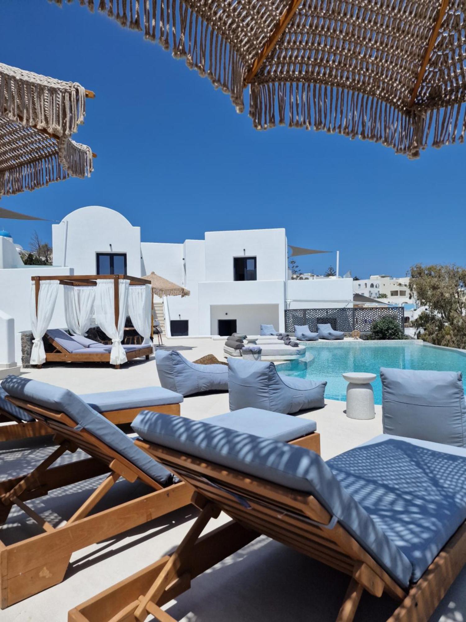 Cuore Santo Suites Fira  Exteriör bild