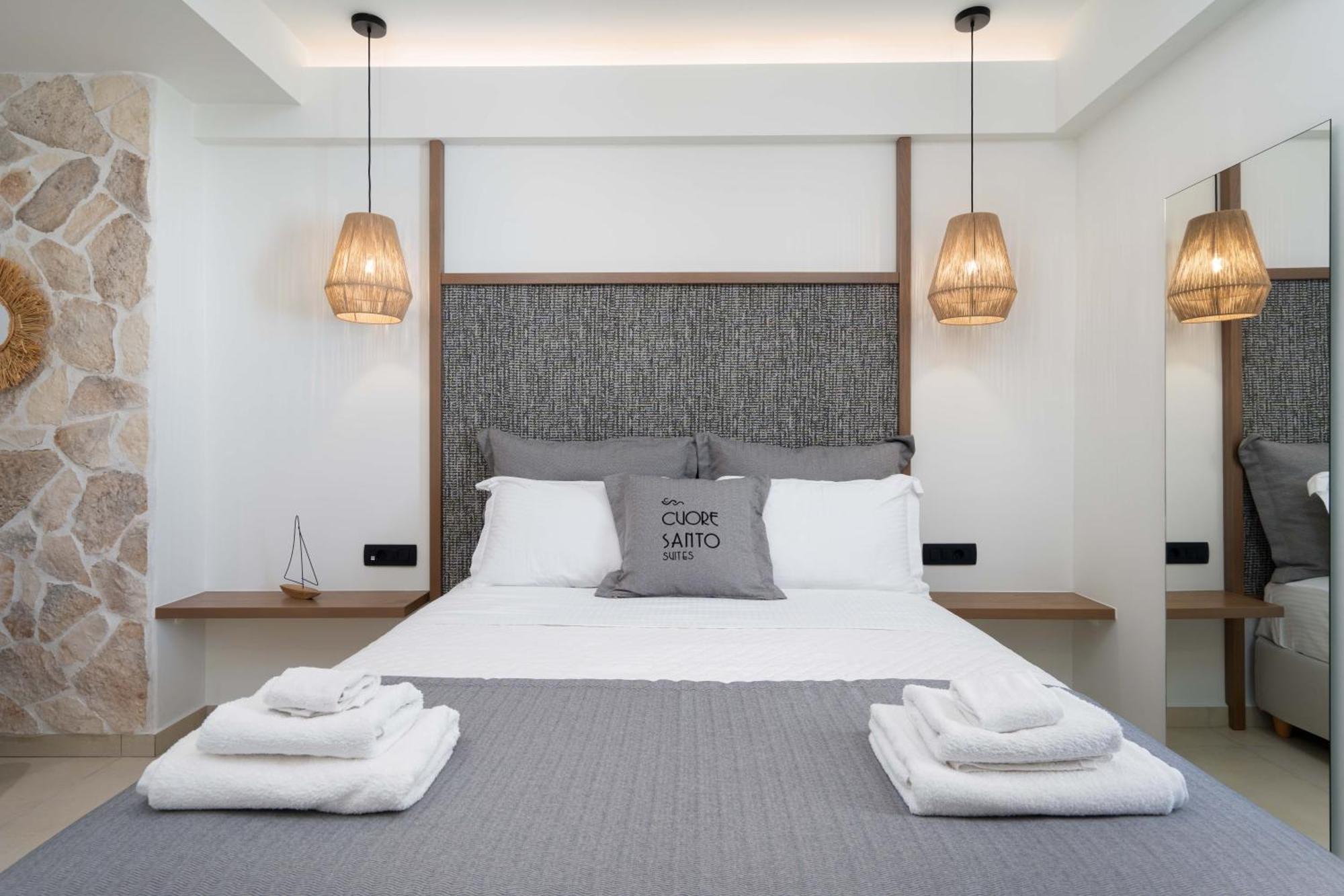 Cuore Santo Suites Fira  Rum bild