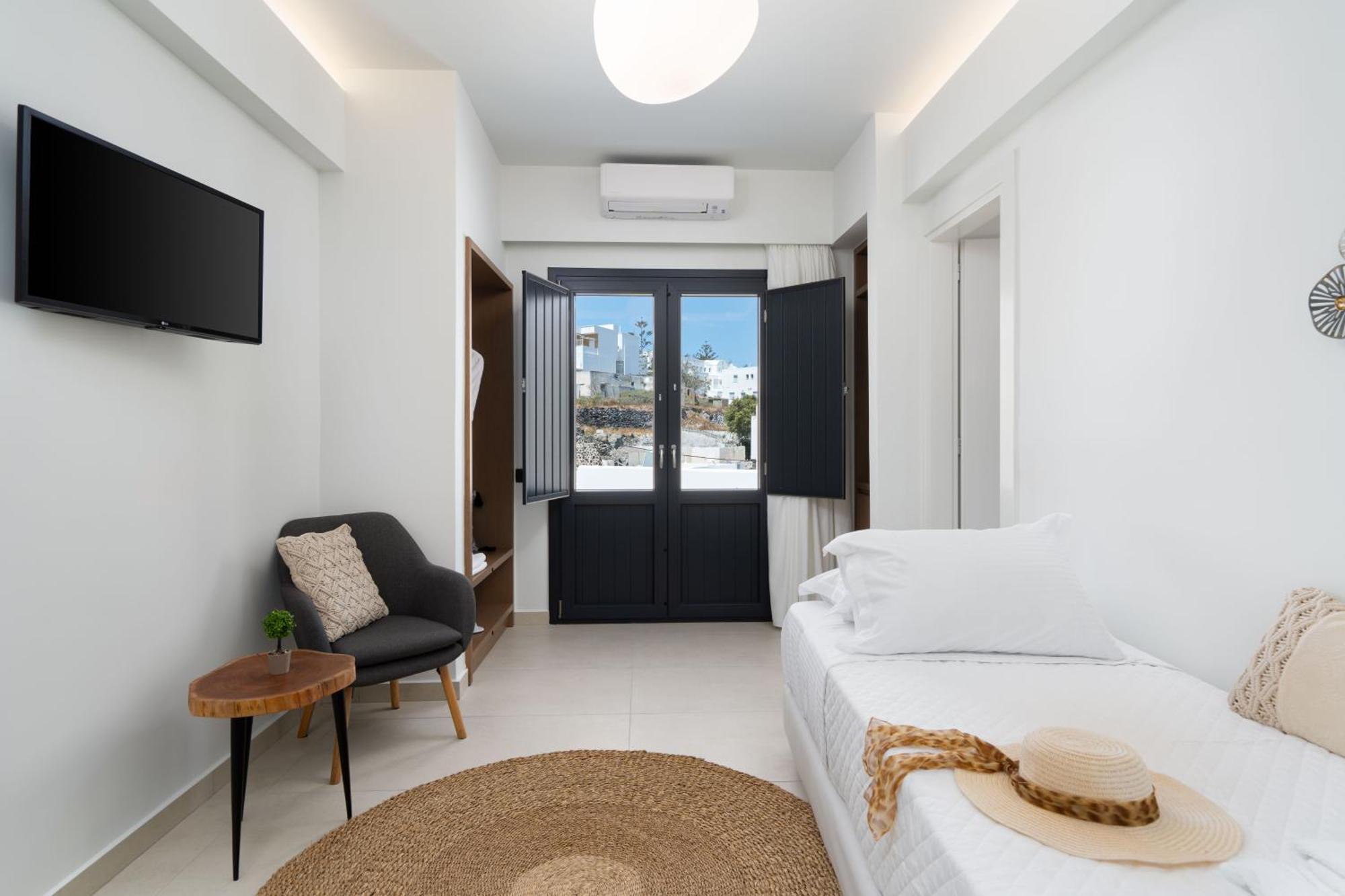 Cuore Santo Suites Fira  Exteriör bild