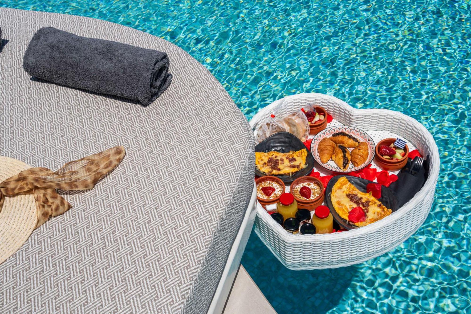 Cuore Santo Suites Fira  Exteriör bild